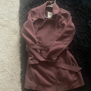 Burgundy trench coat ambercombie & Fitch